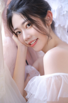 卿本佳人迅雷下载